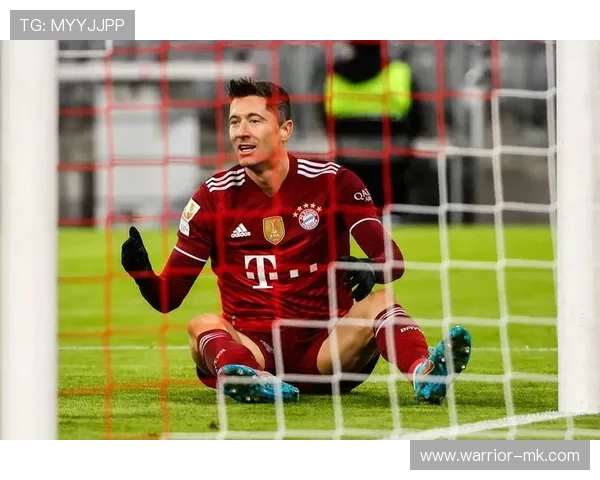 莱万多夫斯基术后康复进展顺利,预计数周内重返赛场