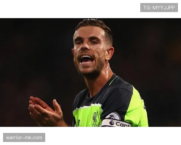 亨德森的中场风格分析:掌控节奏的关键角色及球队运转动力 亨德森的中场风格分析:掌控节奏的关键角色及球队运转动力